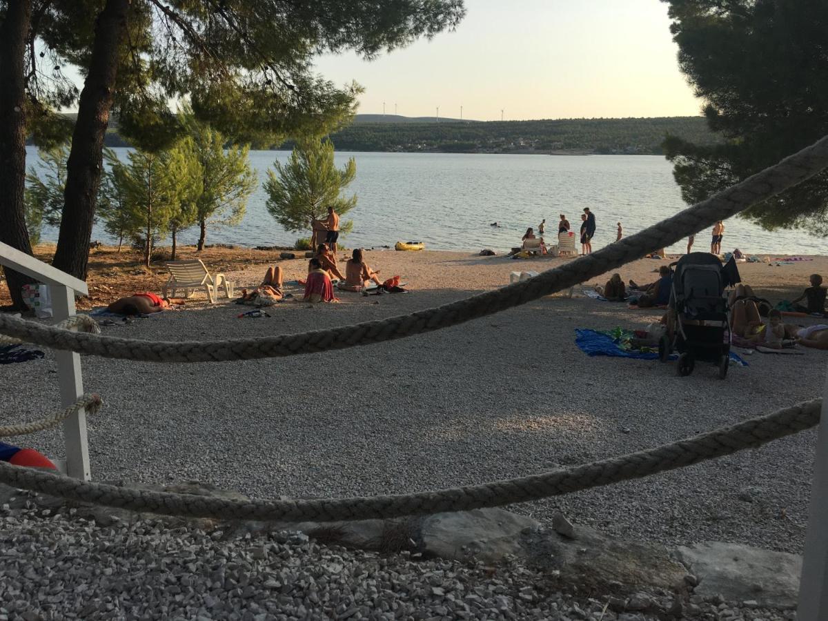 Holiday House Green Dream Obrovac Εξωτερικό φωτογραφία